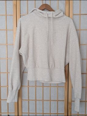 Old Navy Light Cream Women's Hooded Pullover Sweater